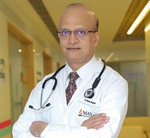 Dr. Manoj Kumar Singhal